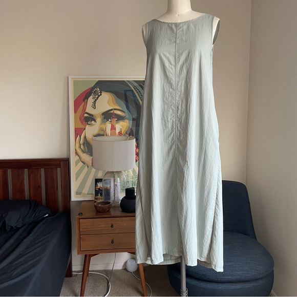 V573 ZENITH Made in Korea Tech Athleisure Dress - Picture 2 of 7